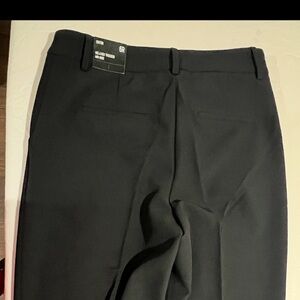 Black trousers, perfect for any updo or dressdown outfit (short people friendly)